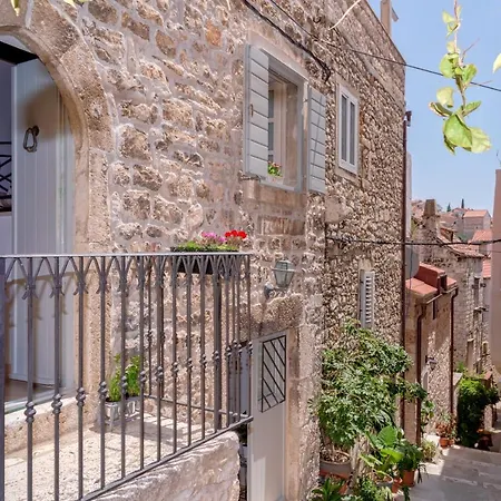 Fortezza - Hvar Old Town * 赫瓦尔